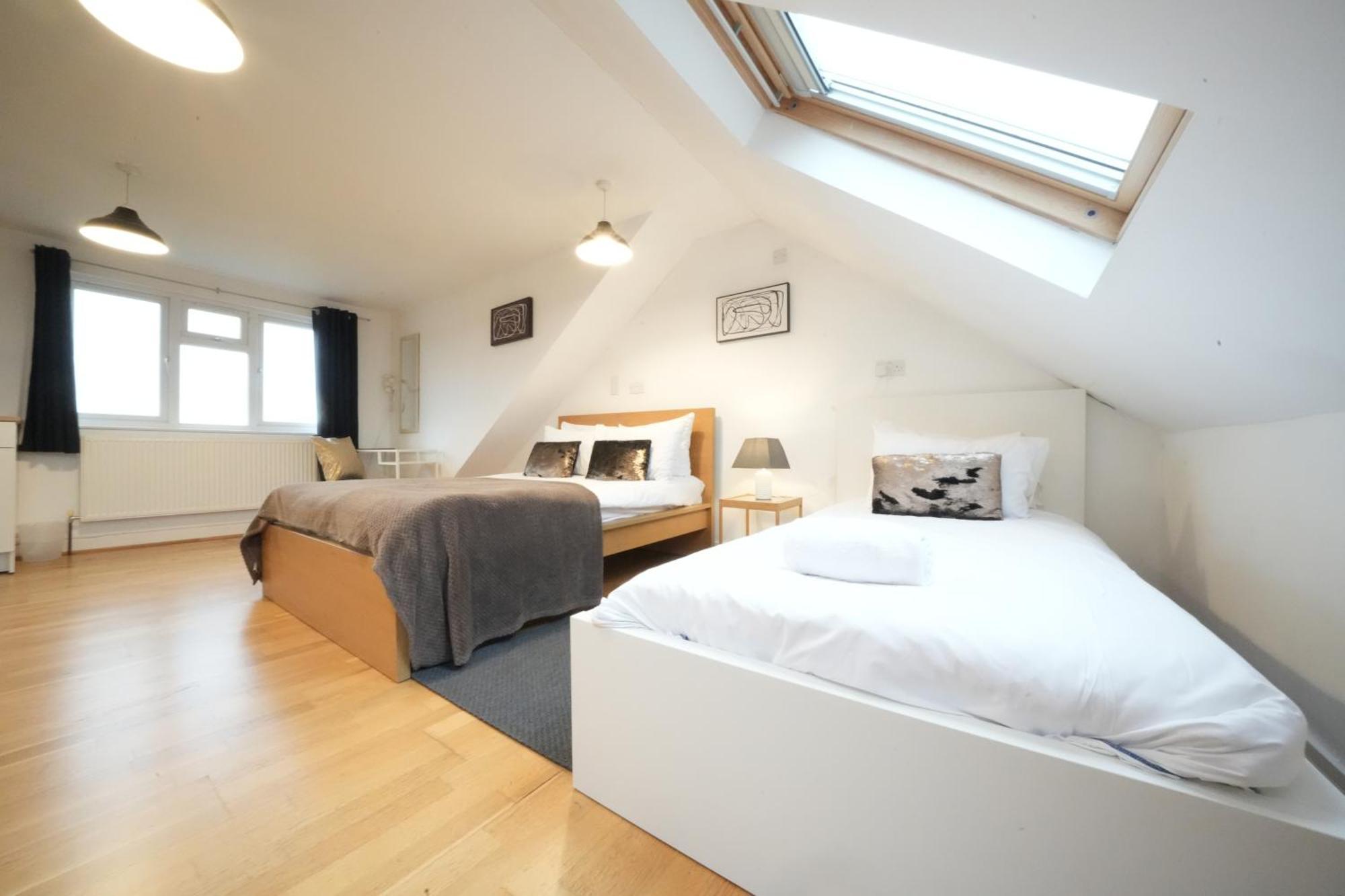 Appartamento Great Airport Sleep Harmondsworth Esterno foto